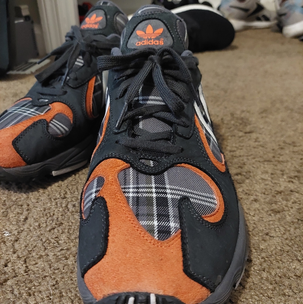 Adidas Yung 1 size 11.5